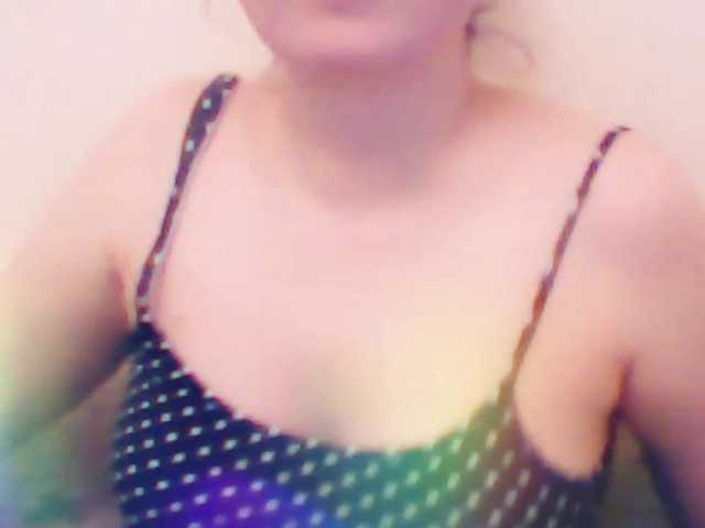 Live sex webcam photo for XMomentX1 #271400896