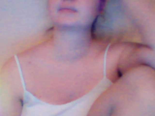 Live sex webcam photo for XMomentX1 #271405160