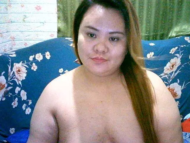 Live sex webcam photo for Asianlyn #271397708