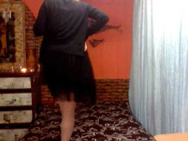 Live sex webcam photo for LizSage #271400851