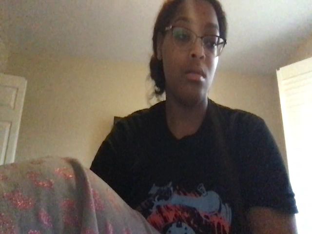 Live sex webcam photo for LoverGirl4200 #271403221