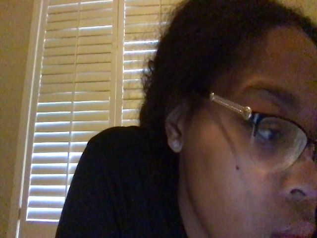 Live sex webcam photo for LoverGirl4200 #271403563