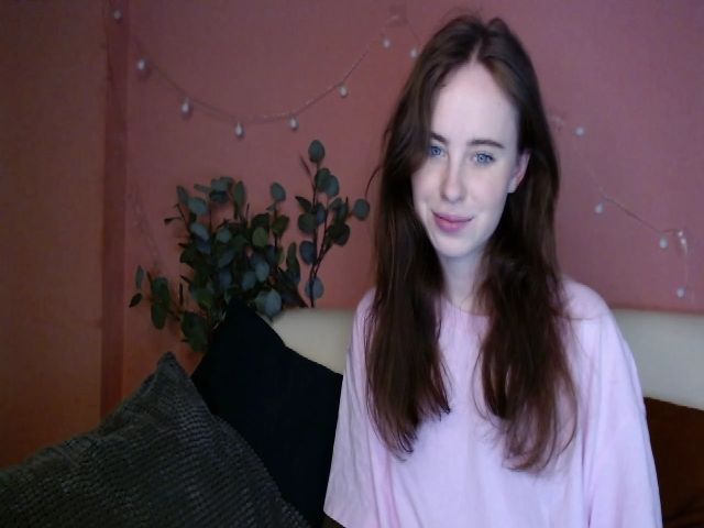 Live sex webcam photo for userSasha #271396285