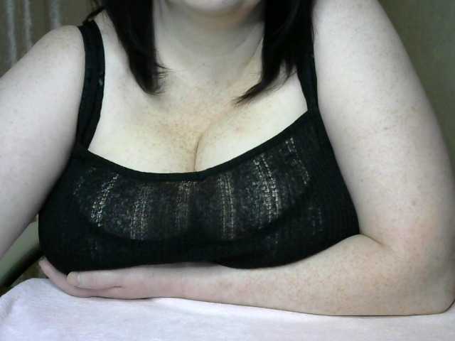 Live sex webcam photo for OhTasha #271397510