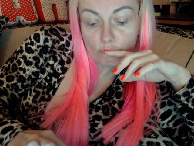 Live sex webcam photo for melek-7250 #271409936
