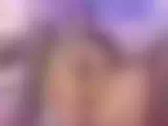 Live sex webcam photo for PaulinRoss #271408862