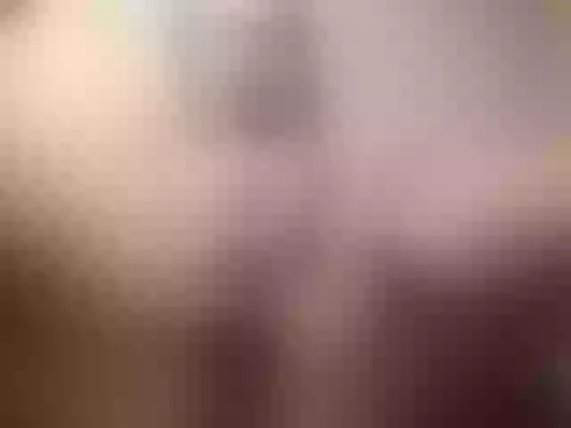 Live sex webcam photo for esterjohns #271408896