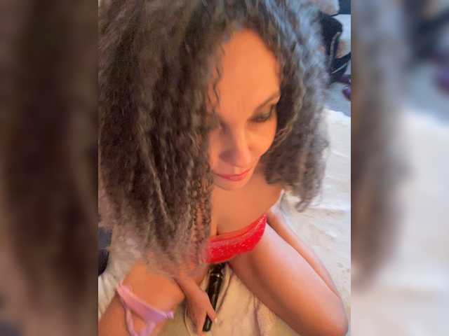 Live sex webcam photo for BoniKlay #271416492