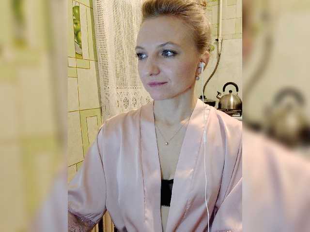 Live sex webcam photo for Anesteishen #271420907