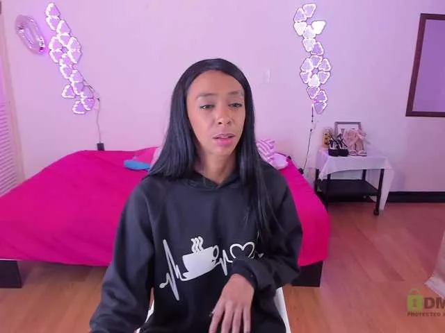 Live sex webcam photo for miia-sweet #271422225