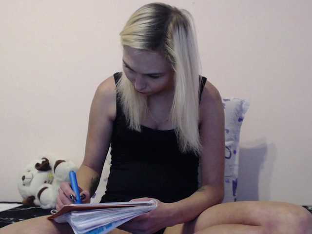 Live sex webcam photo for JessicaCool #271417365