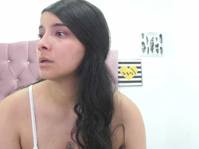 Live sex webcam photo for Lia-Anahiz- #271420984