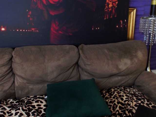 Live sex webcam photo for IsabelleRoseX #271421984