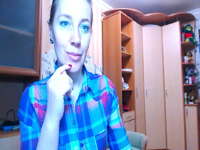 Live sex webcam photo for Oly_nice_ #271418632