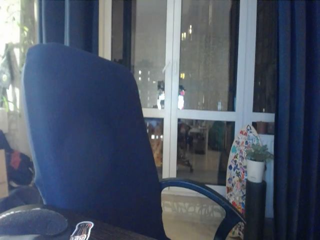 Live sex webcam photo for Angie_Wild #271423774