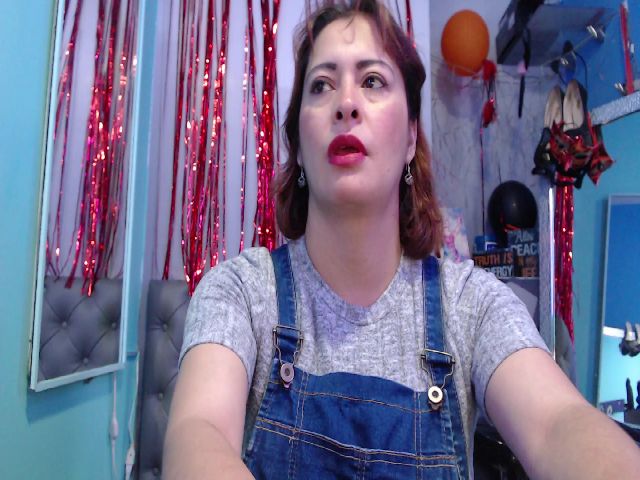Live sex webcam photo for Evatwiss #271416287