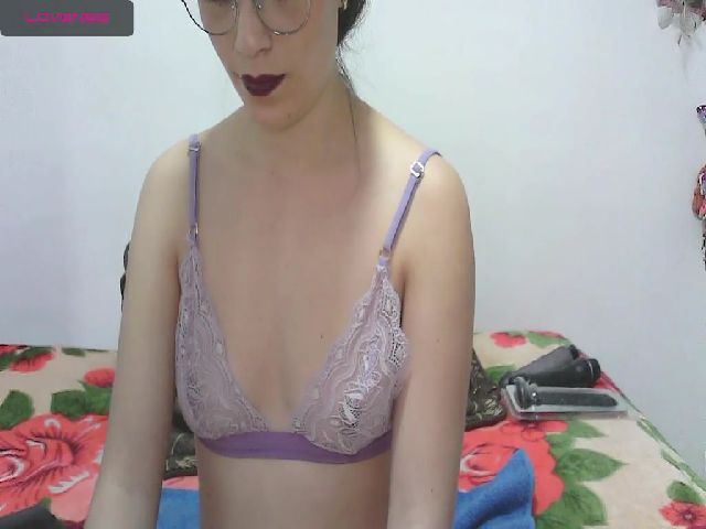 Live sex webcam photo for Venus_bunny #271423885