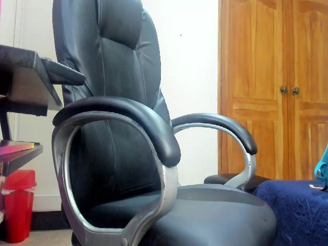 Live sex webcam photo for Marilyncruz__ #271415785