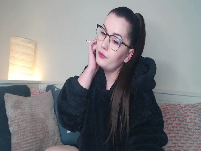 Live sex webcam photo for EveGoddes #271422758