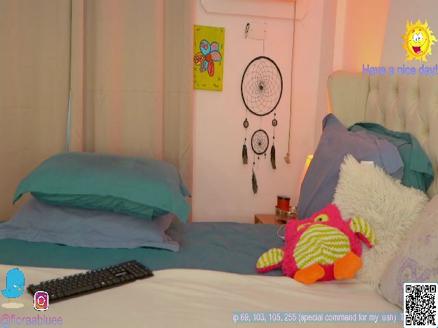 Live sex webcam photo for Mysticgirlll #271419852