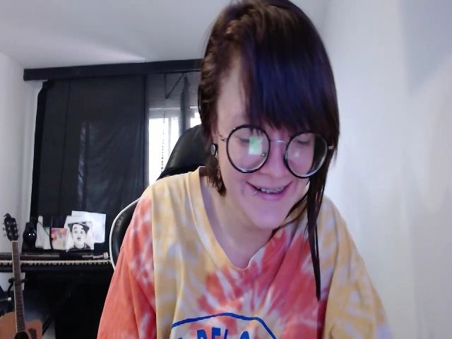 Live sex webcam photo for Arya_stark_ #271418650