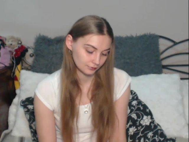 Live sex webcam photo for LarissaSexy25 #271420258