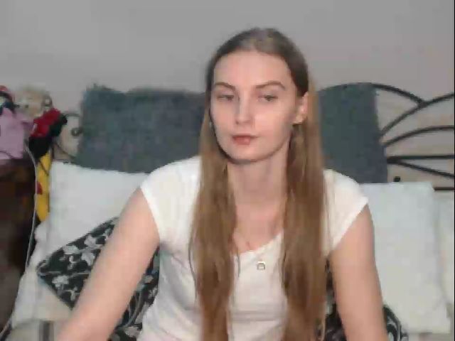 Live sex webcam photo for LarissaSexy25 #271424449
