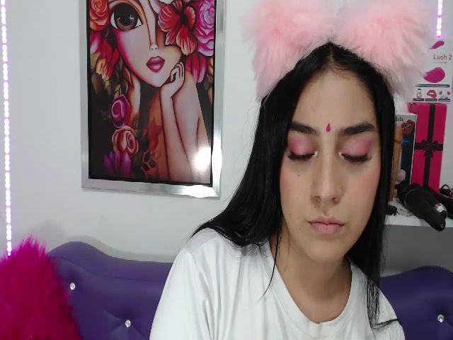 Live sex webcam photo for daddys_girl_x #271410807