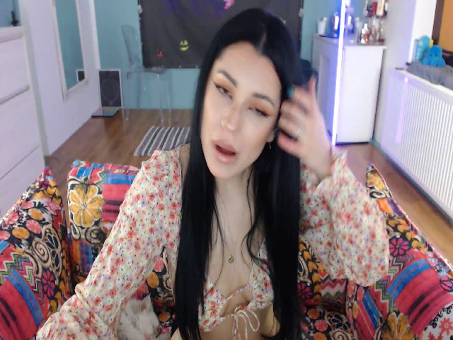 Live sex webcam photo for Conny___ #271411055