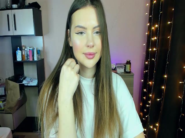 Live sex webcam photo for Daisymarly #271425444