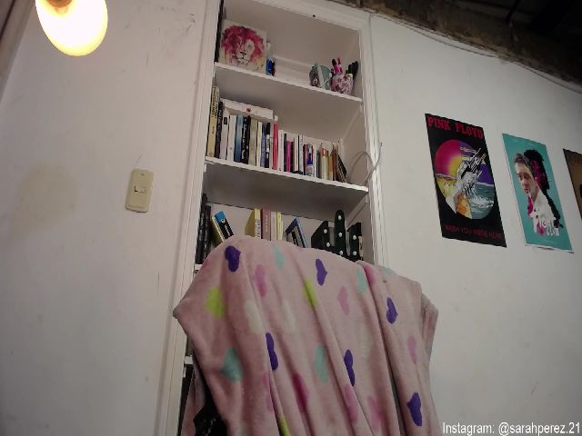 Live sex webcam photo for Cherrybunny21 #271410972