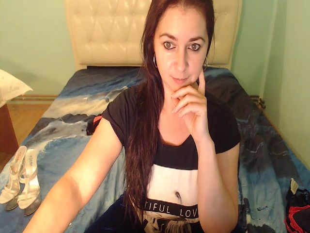 Live sex webcam photo for Angel4you23 #271411712