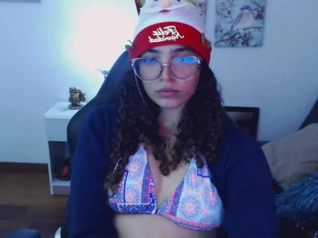 Live sex webcam photo for aria19xo #271414101