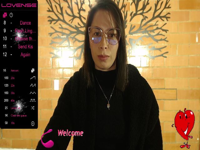 Live sex webcam photo for Melanny_69 #271425416