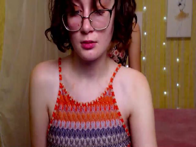 Live sex webcam photo for Tessa_Hot #271415759