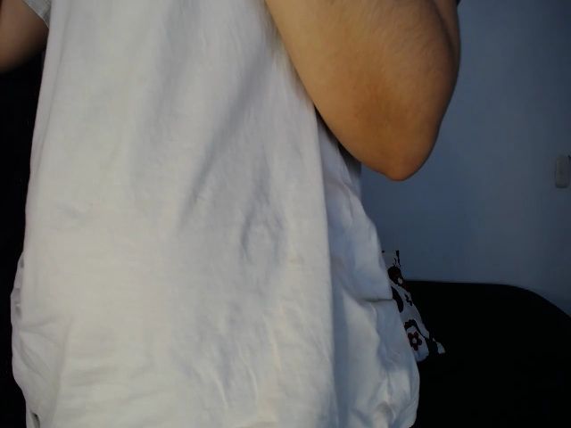 Live sex webcam photo for Greta_strongx #271411215