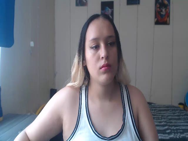 Live sex webcam photo for Sammy_branw18 #271422772
