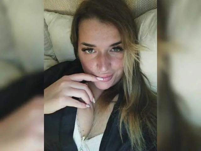 Live sex webcam photo for Wennice #271416875