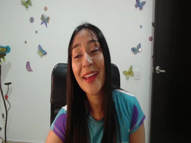 Live sex webcam photo for Summer_Cum1 #271411140