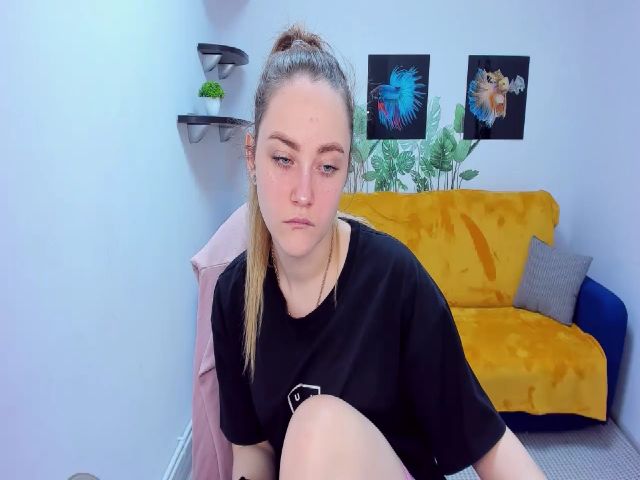 Live sex webcam photo for SeveiGold #271414385