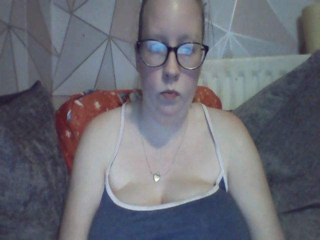 Live sex webcam photo for Bratty_Kitten #271422495