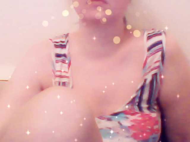 Live sex webcam photo for XMomentX1 #271416990