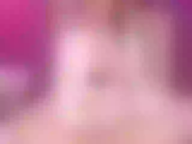 Live sex webcam photo for karlapetit #271422175