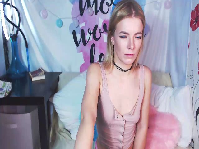 Live sex webcam photo for LanaRhoadesss #271411476