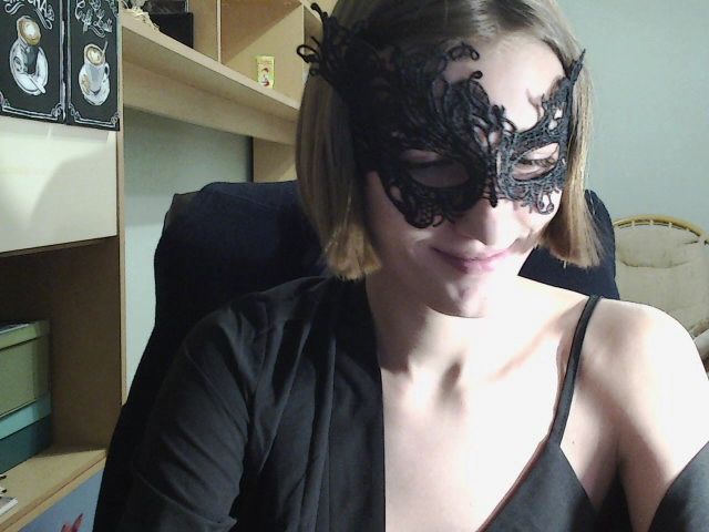 Live sex webcam photo for Xsandrasy #271419397