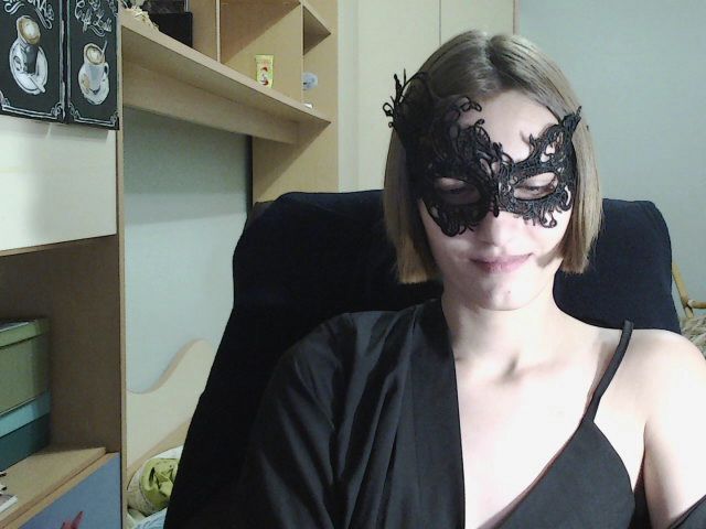 Live sex webcam photo for Xsandrasy #271419868