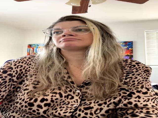 Live sex webcam photo for VickyPrada #271422484