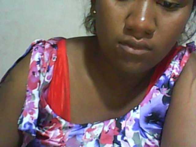 Live sex webcam photo for mybigass15 #271434214