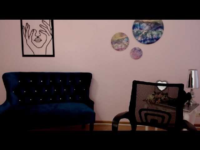 Live sex webcam photo for EruEru #271430460