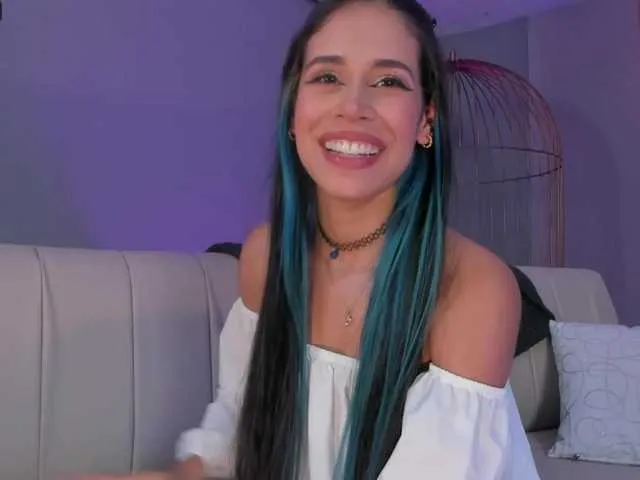 Live sex webcam photo for EvelynHarris #287950434